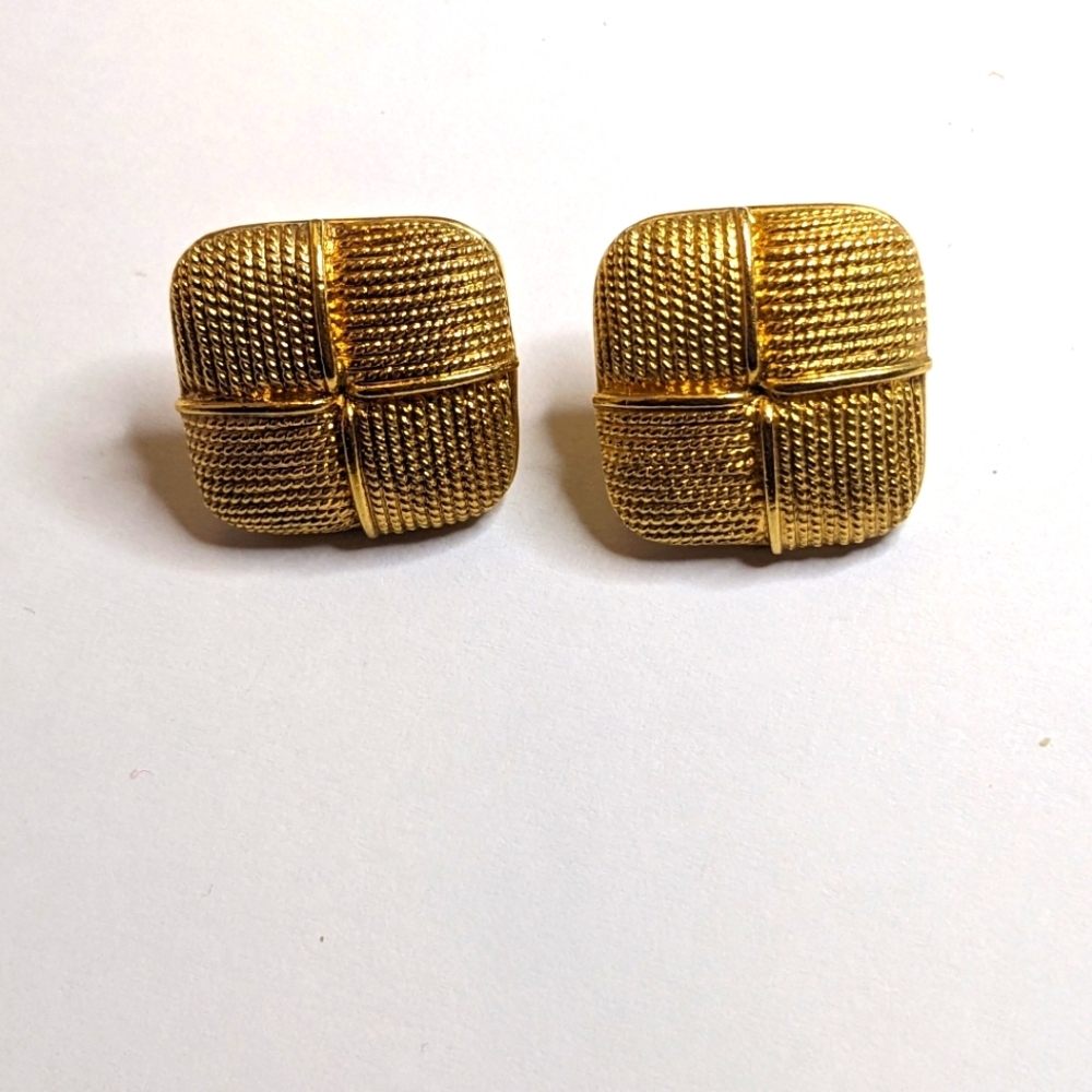 Vintage Signed Napier Square Gold  Tone Woven Stud Earrings  Circa 1980s
